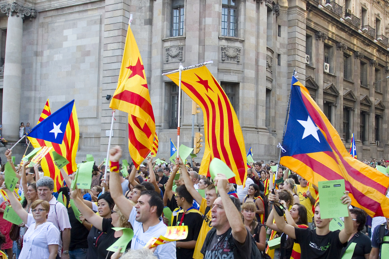 Stateless Nations in Europe: Scotland and Catalonia